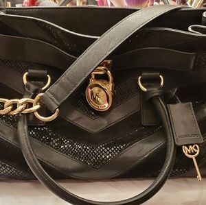 MICHAEL KORS HANDBAG